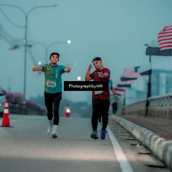 Runner Photo 5806247