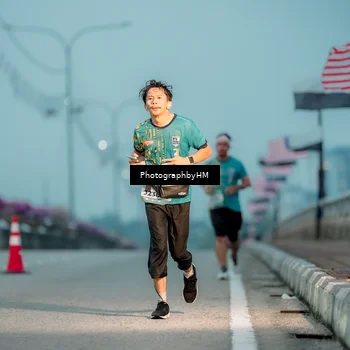 Runner Photo 5806315