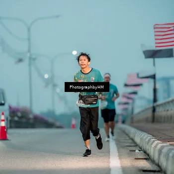 Runner Photo 5806322