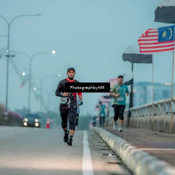 Runner Photo 5806451