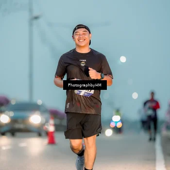 Runner Photo 5806459