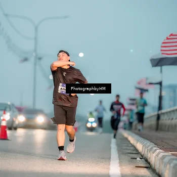 Runner Photo 5806469