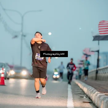 Runner Photo 5806470