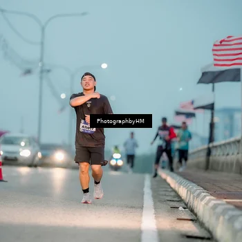 Runner Photo 5806472