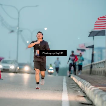 Runner Photo 5806474