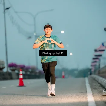 Runner Photo 5806532