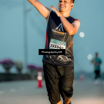 Runner Photo 5806548