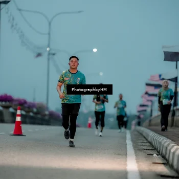 Runner Photo 5806743