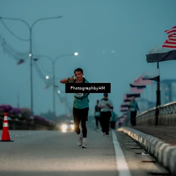 Runner Photo 5806789