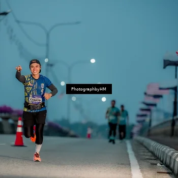 Runner Photo 5807010