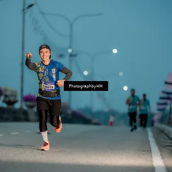 Runner Photo 5807011