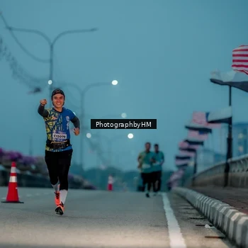 Runner Photo 5807023
