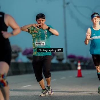 Runner Photo 5807039