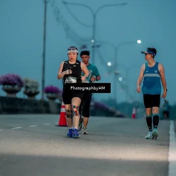 Runner Photo 5807055