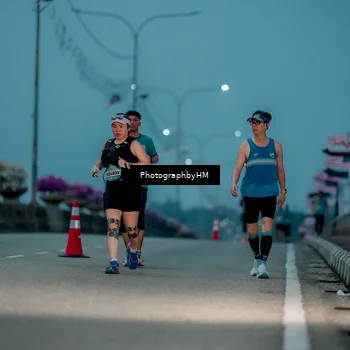 Runner Photo 5807059
