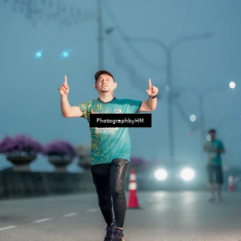 Runner Photo 5807075