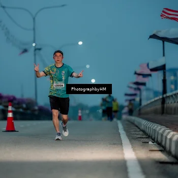Runner Photo 5807179