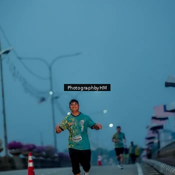 Runner Photo 5807190