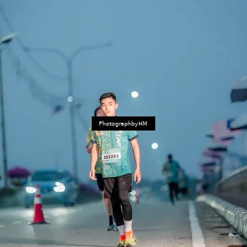 Runner Photo 5807259