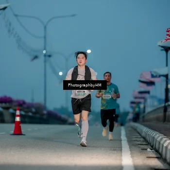 Runner Photo 5807315
