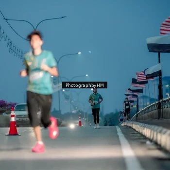 Runner Photo 5807392