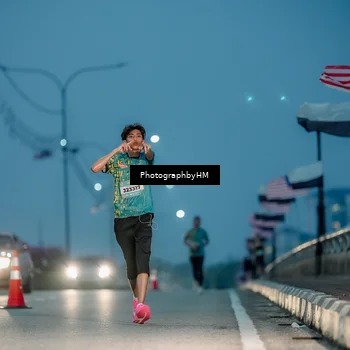 Runner Photo 5807396