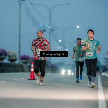 Runner Photo 5807435