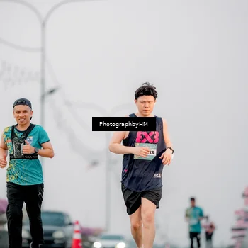 Runner Photo 5807709