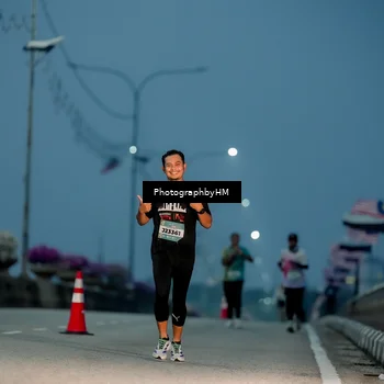 Runner Photo 5808010