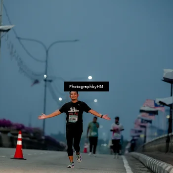 Runner Photo 5808024