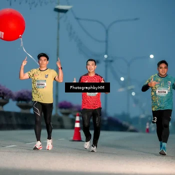 Runner Photo 5808059