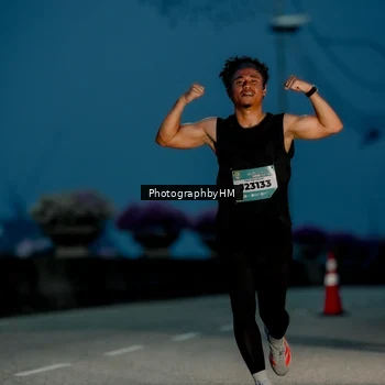 Runner Photo 5808088