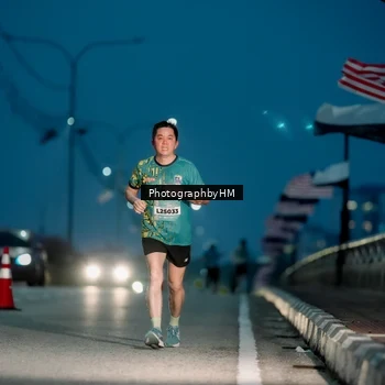 Runner Photo 5808254