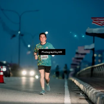 Runner Photo 5808255