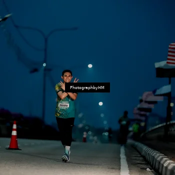 Runner Photo 5808499