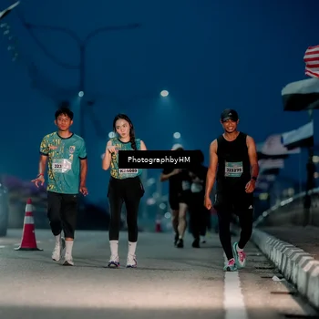 Runner Photo 5809084