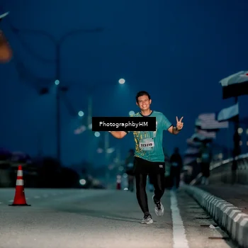Runner Photo 5809149