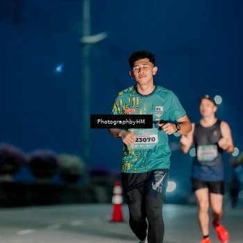 Runner Photo 5809159