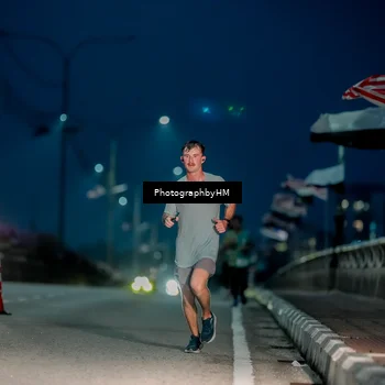 Runner Photo 5809206