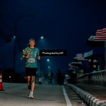 Runner Photo 5809273
