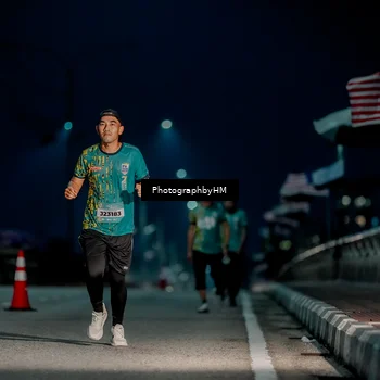Runner Photo 5809555