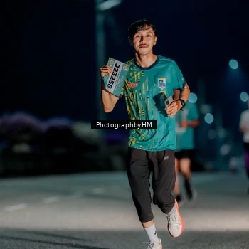 Runner Photo 5809650