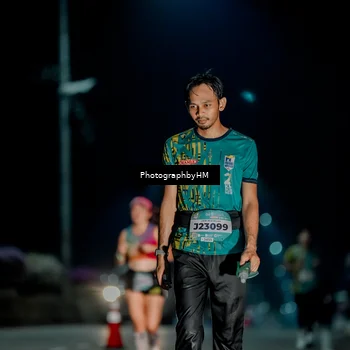 Runner Photo 5810036
