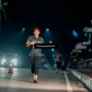 Runner Photo 5810224