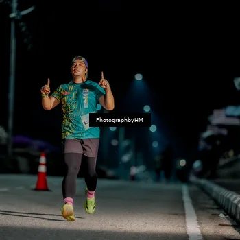 Runner Photo 5810243
