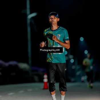 Runner Photo 5810260