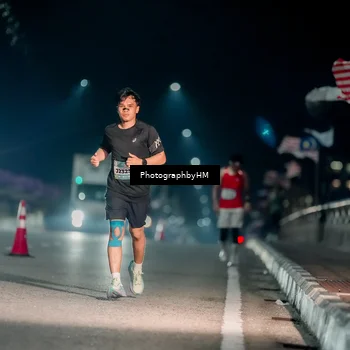 Runner Photo 5810475