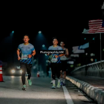 Runner Photo 5811176