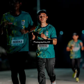 Runner Photo 5811235