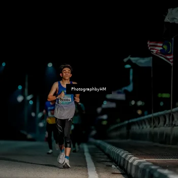 Runner Photo 5812000